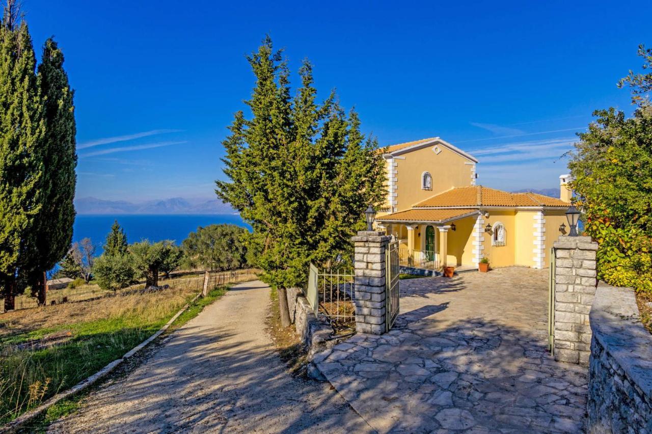Villa Vingla By Villa Plus Κασσιόπη Εξωτερικό φωτογραφία